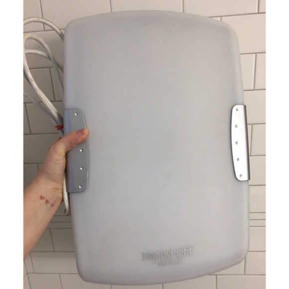 Verilux Happy Light Large Light Box Seasonal Depression Vitamin D Light - Picture 2 of 8